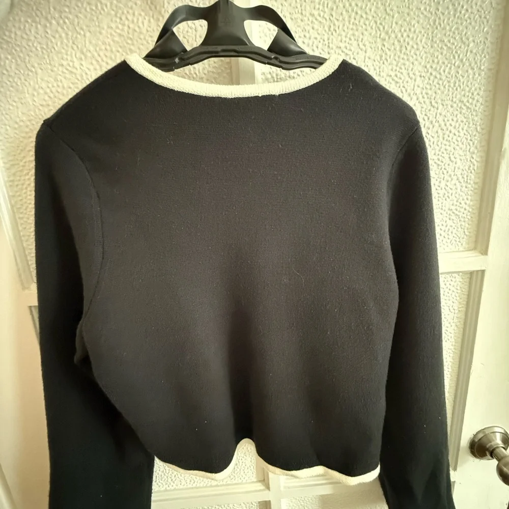 A&F Black Cardigan with White Trim and Gold Buttons - Picture 3 of 3